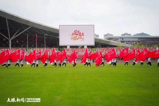 在预告正式开始前，主演巨石强森更是惊喜现身用中文向中国观众问好，倾力推荐电影